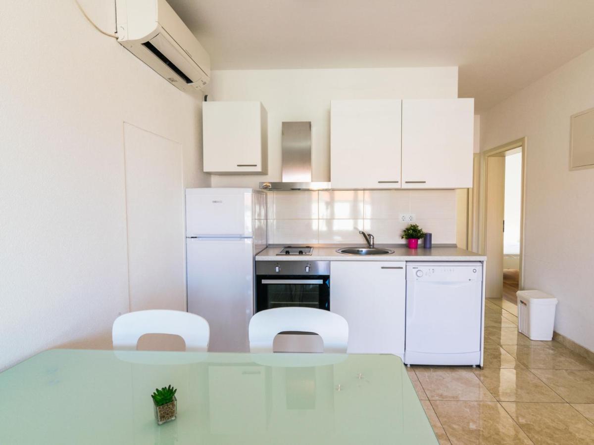Apartment Villa 2 Pools-1 By Interhome سوتيفان المظهر الخارجي الصورة
